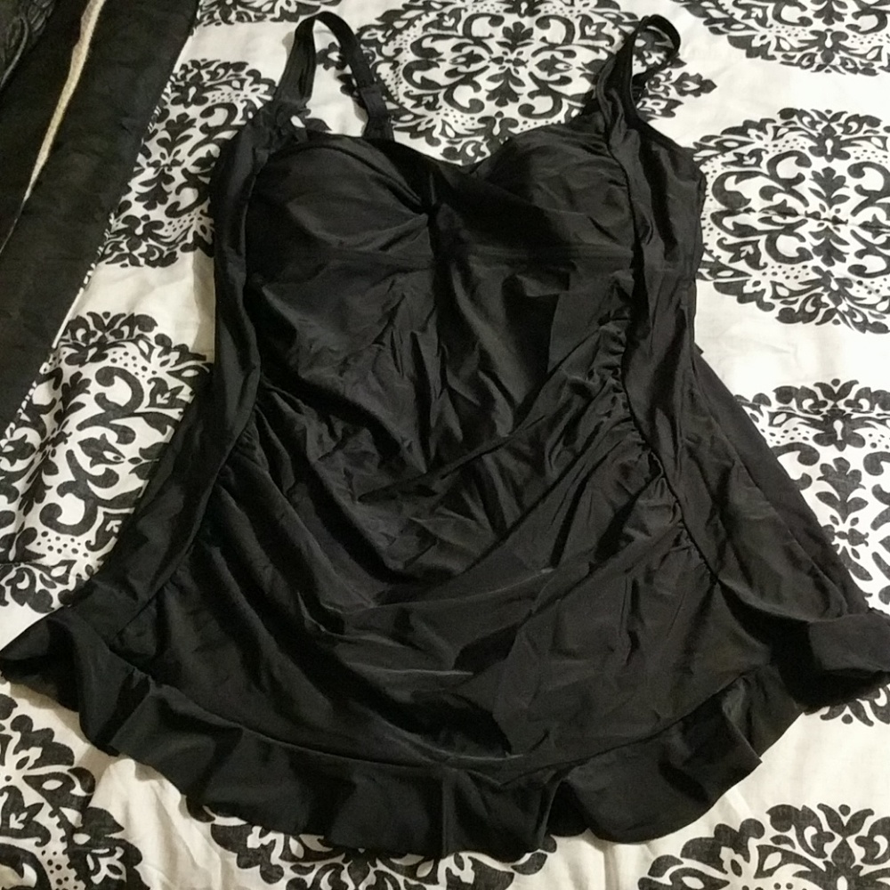 Bathing suit